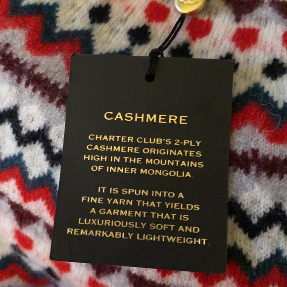 Scandinavian Design Cashmere Sweater - Picture 10 of 11